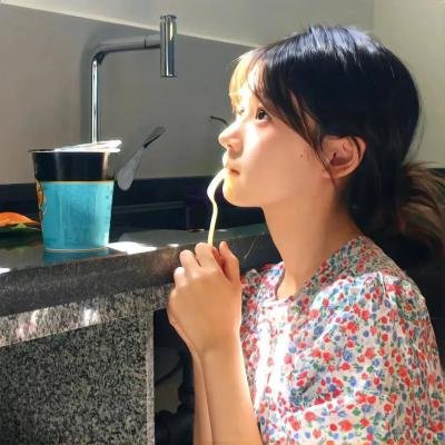 母亲会活著